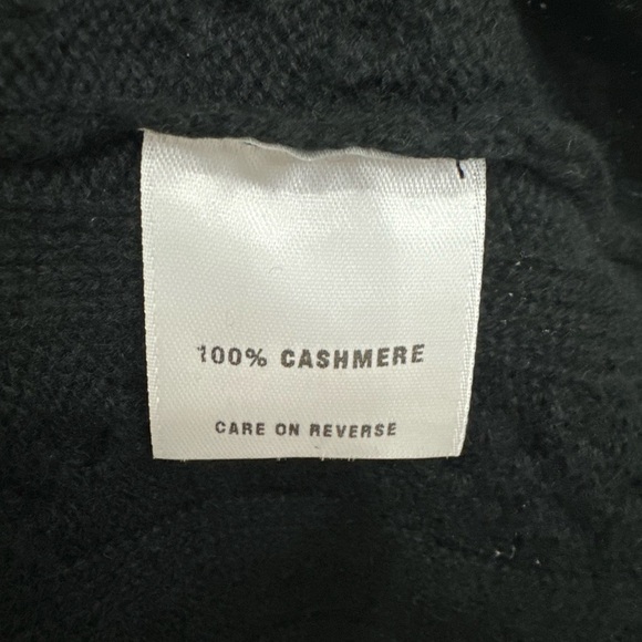 St. John 100% Cashmere Zip Black Cardigan  Size XL NWT - Picture 4 of 4